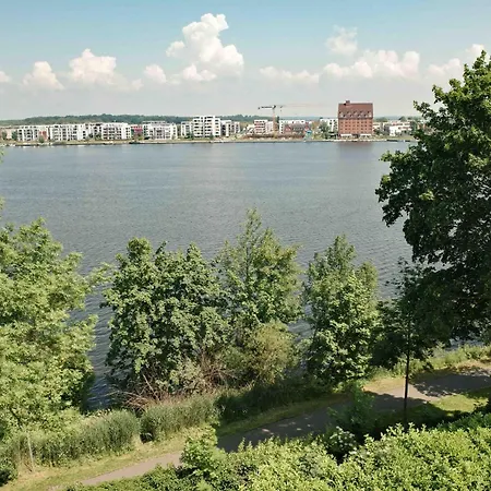 Lägenhet Seeblick-dachgeschoss In Historischer Zentral 4 Pax *