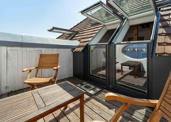 Apartment Seeblick-dachgeschoss In Historischer Zentral 4 Pax *