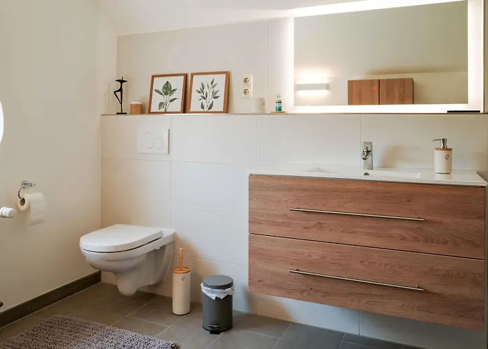 Seeblick-dachgeschoss In Historischer Zentral 4 Pax * Schwerin